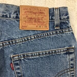 Vintage Y2K Levi's Jean Shorts Mens 36 Blue Denim 550 Relaxed Fit Grunge Jorts